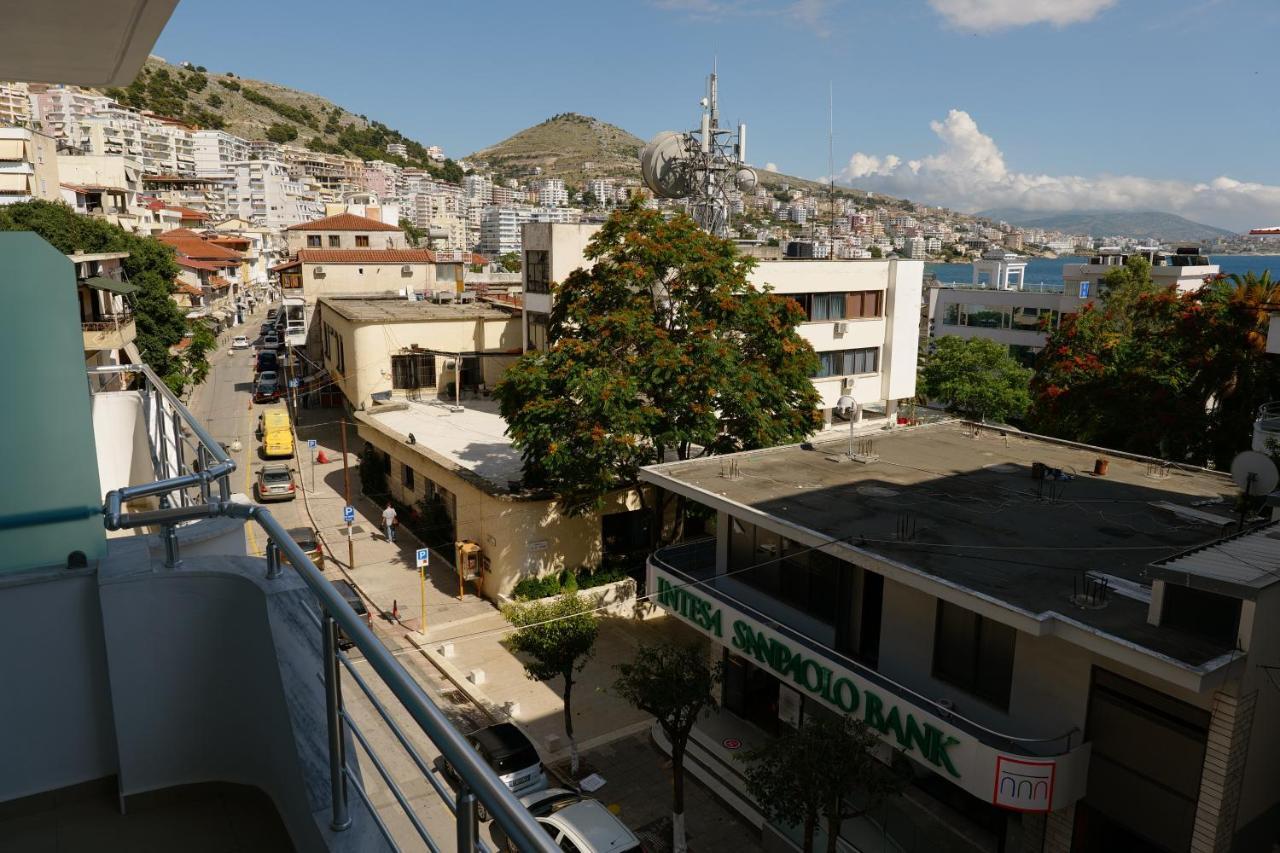 Hotel Piazza Sarandë エクステリア 写真